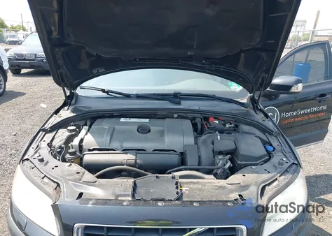 2008 Volvo Xc70 3.2 z USA, uszkodzony, nr VIN YV4BZ982181014937